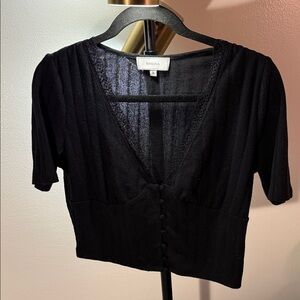 So cute RIHOAS Black short sleeve lace cardigan Button-Down Blouse Med.